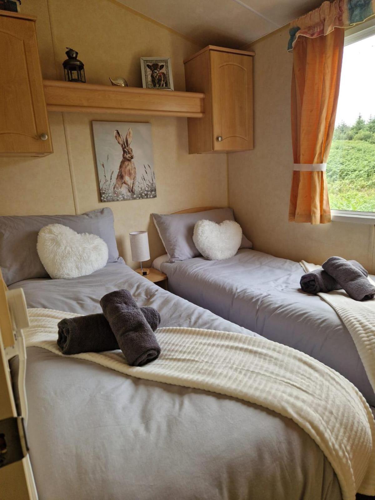 Lochview Retreat Caravan Balminnoch エクステリア 写真